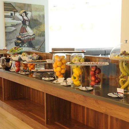 Khortitsa Palace Hotel Zaporizhia Luaran gambar