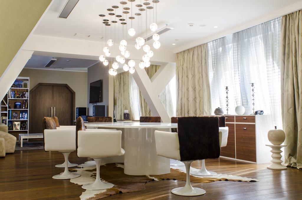 Khortitsa Palace Hotel Zaporizhia Luaran gambar
